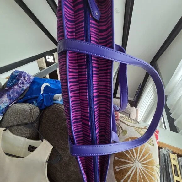 Vera Bradley Trimmed Laptop Tote in Impressionista Stripe - Picture 4 of 9